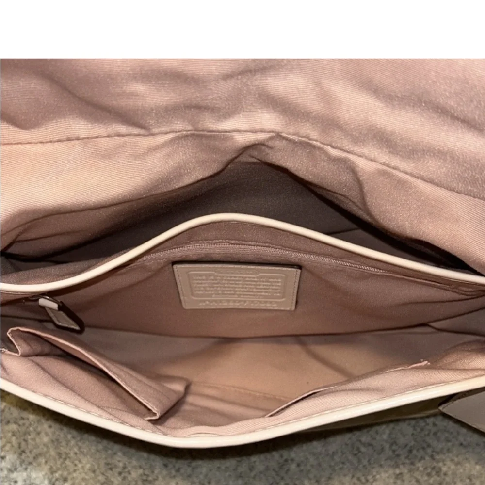 🌺🌸🌺VINTAGE COACH SHOULDER BAG GUC 🌺🌸🌺 - Picture 5 of 8